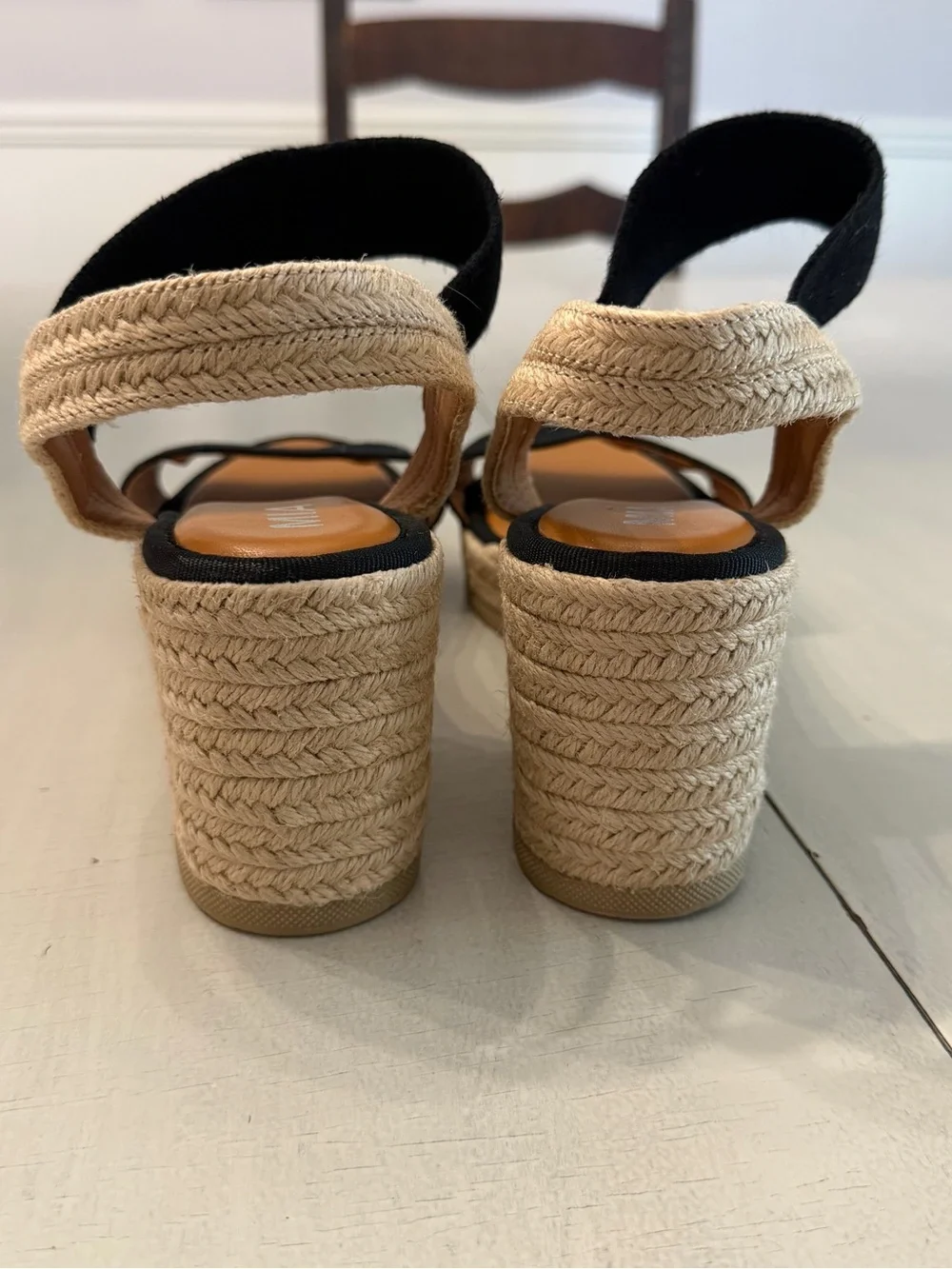 MIA Women’s Brittni Black & Tan Espadrille Wedge Sandals Sz 11 NWOT